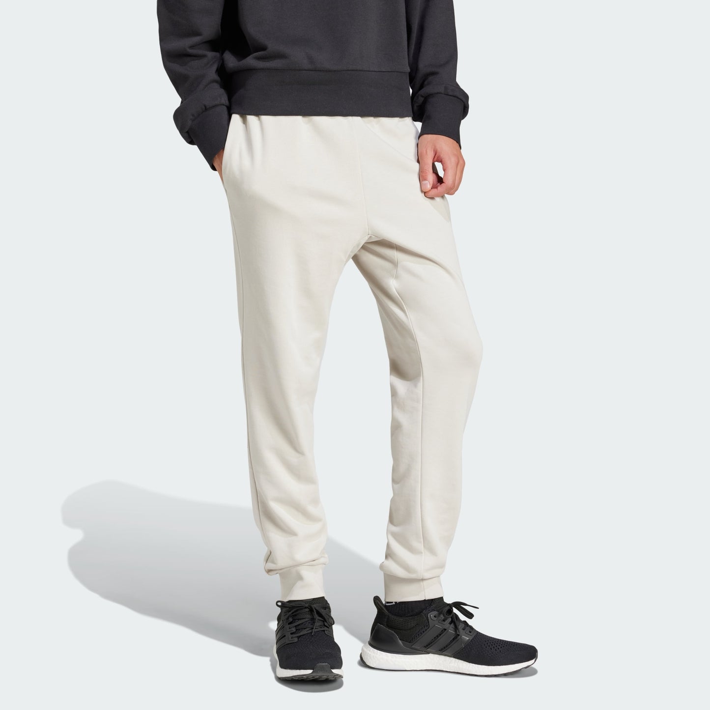 PANTALONI ADIDAS ESSENTIALS FEEL COMFORT FRENCH TERRY BEIGE UOMO