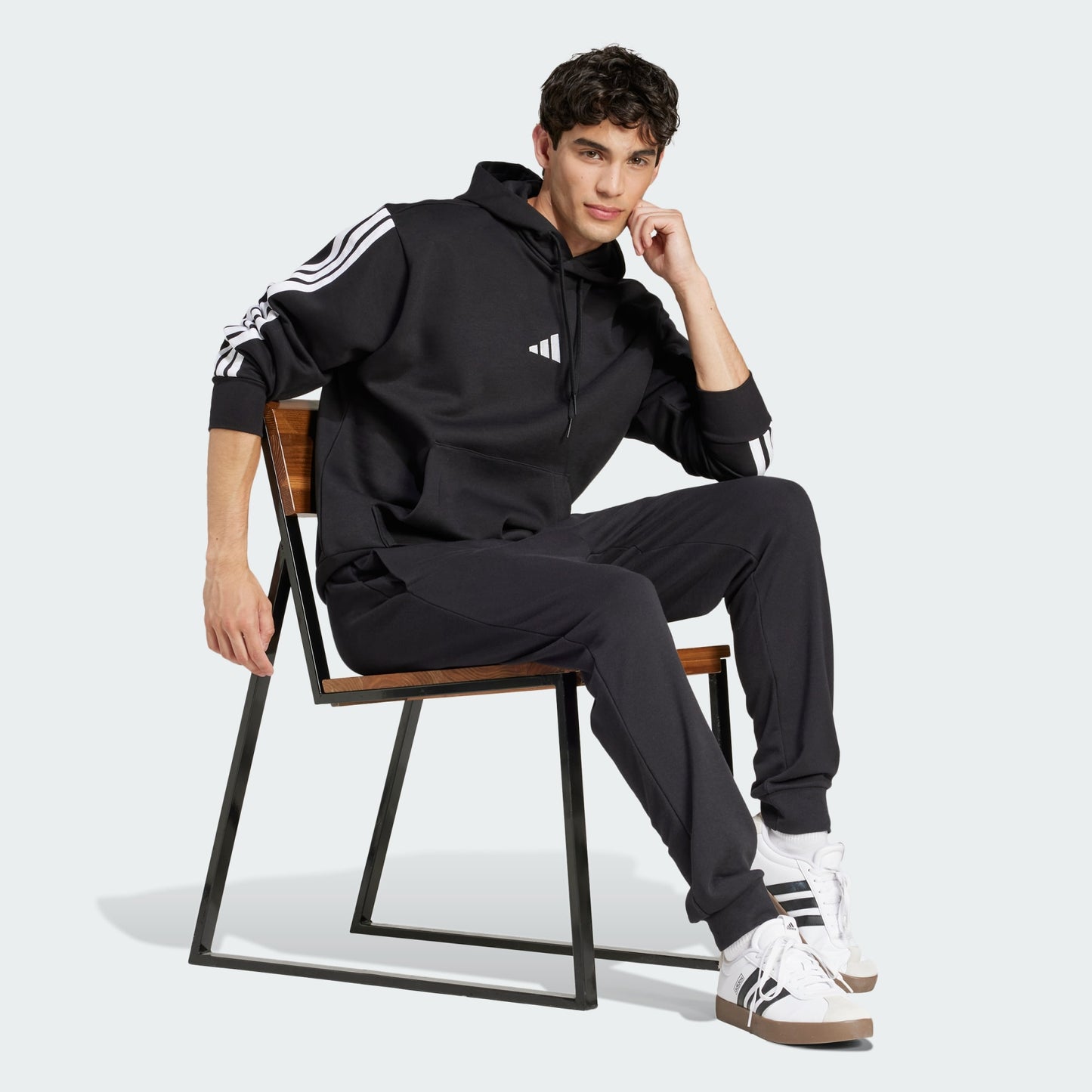 PANTALONI ADIDAS ESSENTIALS FEEL COMFORT FRENCH TERRY NERO UOMO